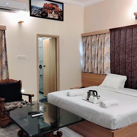 The Orchard House - A Boutique Hotel Джодхпур Екстер'єр фото